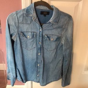 J.Crew Denim Button down Size 2